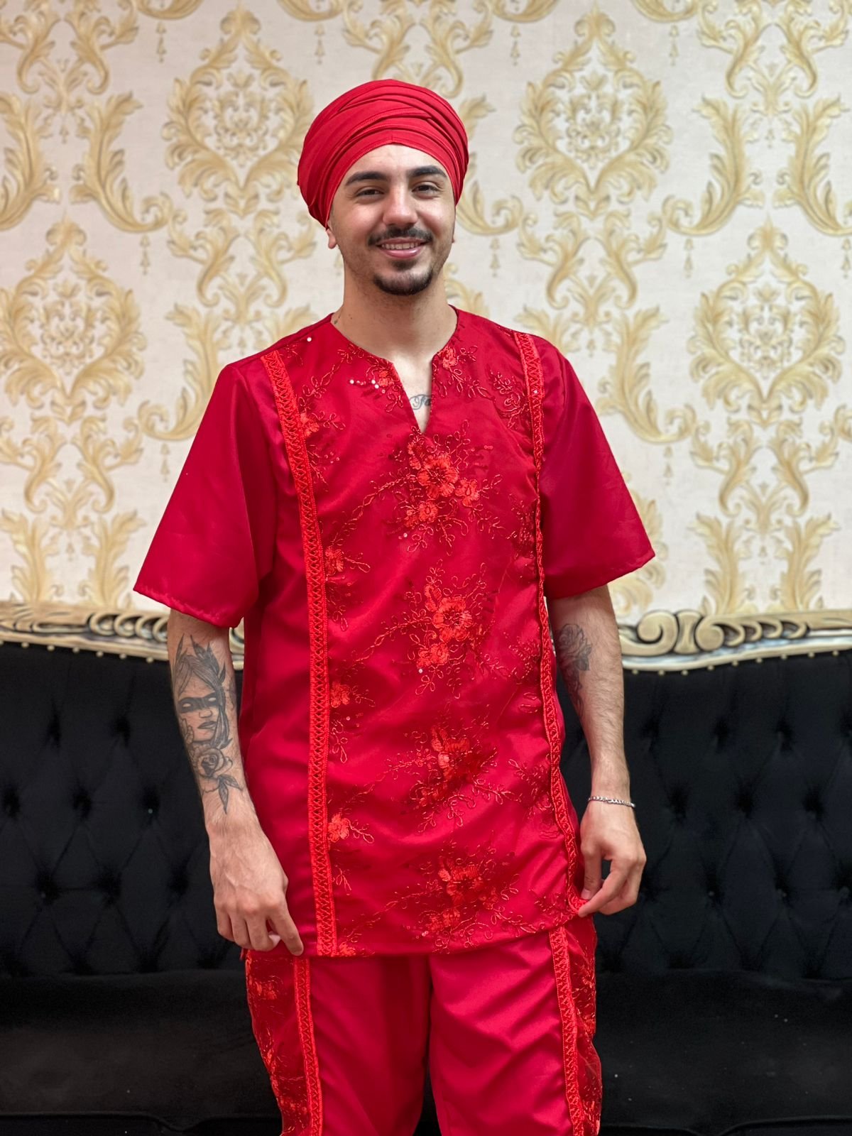 Kafta Bordada Vermelha