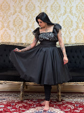 Saia Voal Curta Preta