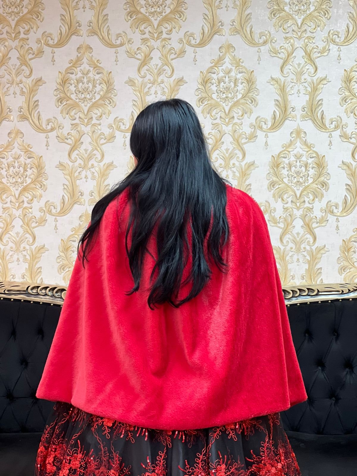 Capa Apeluciada Vermelho Escuro