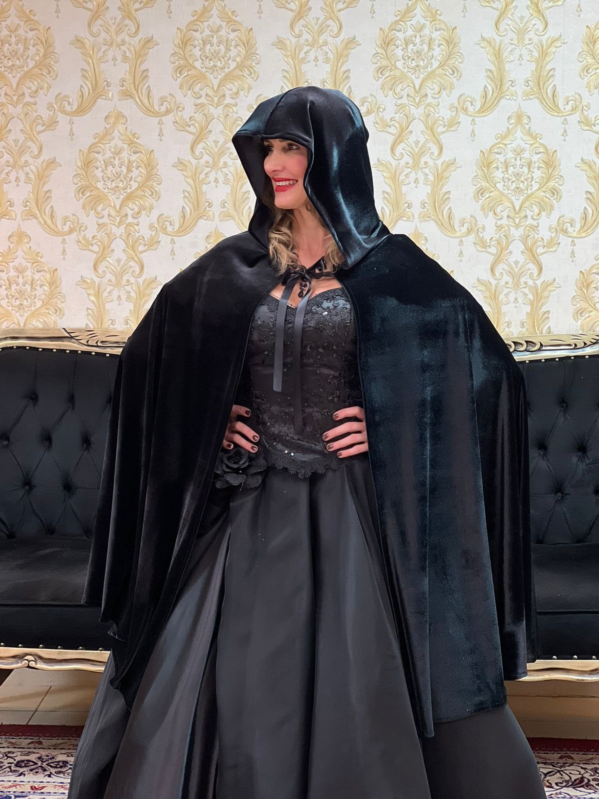 Capa Capuz Veludo Preta