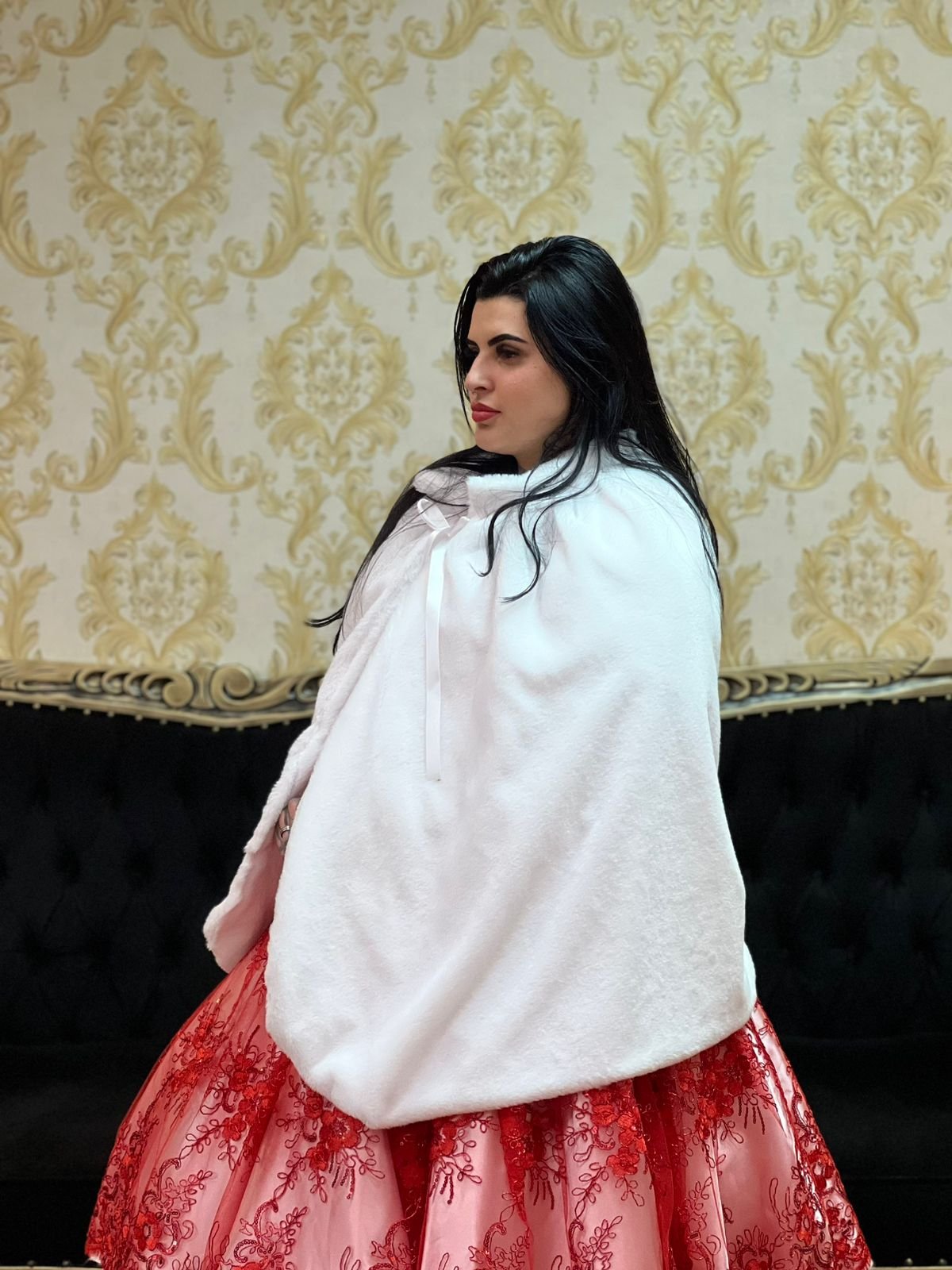 Capa Apeluciada Branca