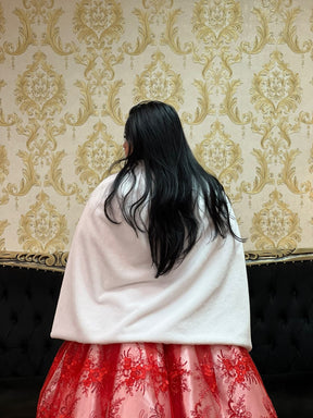 Capa Apeluciada Branca